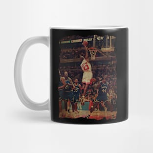 Dunk Michael Jordan vs Dallas Mavericks, 1995 Mug